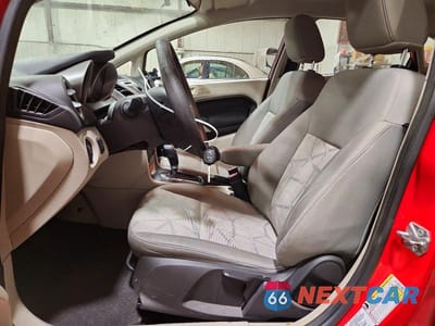 Zdjęcie 7 z 13 samochodu: 2012 FORD FIESTA SE VIN:3FADP4BJ3CM160410 - miniatura