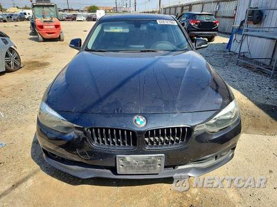Piąte zdjęcie samochodu w środku: 2016 BMW 320 I VIN:WBA8A9C59GK616156 - miniatura