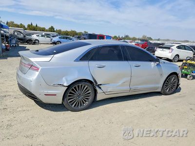 Trzecie zdjęcie samochodu z tyłu: 2014 LINCOLN MKZ HYBRID VIN:3LN6L2LU3ER829627 - miniatura