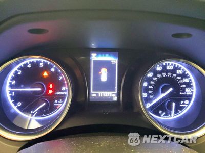 Zdjęcie 9 z 13 samochodu: 2019 TOYOTA CAMRY SE VIN:4T1B11HK1KU739497 - miniatura