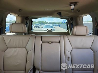 Zdjęcie 10 z 13 samochodu: 2011 HONDA PILOT TOURING VIN:5FNYF3H9XBB043058 - miniatura