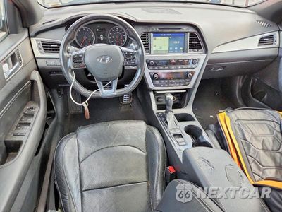 Zdjęcie 8 z 13 samochodu: 2015 HYUNDAI SONATA LIMITED 2.0T VIN:5NPE34ABXFH137284 - miniatura
