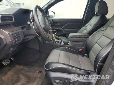 Zdjęcie 7 z 12 samochodu: 2024 TOYOTA TACOMA TRD SPORT VIN:3TMLB5JN5RM049526 - miniatura