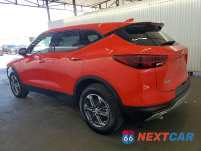 Drugie zdjęcie samochodu z przodu: 2026 CHEVROLET BLAZER 2LT VIN:3GNKBCR40TS142511 - miniatura