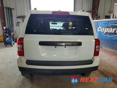 Zdjęcie 6 z 12 samochodu: 2016 JEEP PATRIOT SPORT VIN:1C4NJPBA6GD636636 - miniatura
