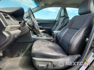 Zdjęcie 7 z 12 samochodu: 2016 TOYOTA CAMRY SE VIN:4T1BF1FK1GU262453 - miniatura