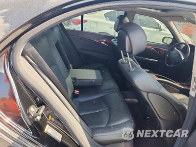 Zdjęcie 10 z 12 samochodu: 2006 MERCEDES-BENZ E 500 VIN:WDBUF70JX6A961921 - miniatura