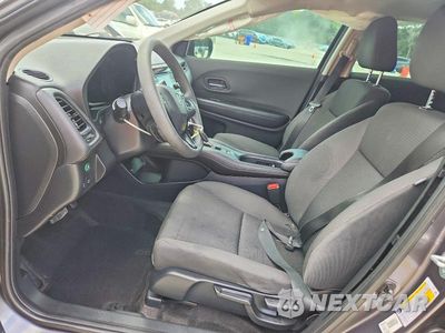 Zdjęcie 7 z 13 samochodu: 2022 HONDA HR-V LX VIN:3CZRU5H3XNM741665 - miniatura