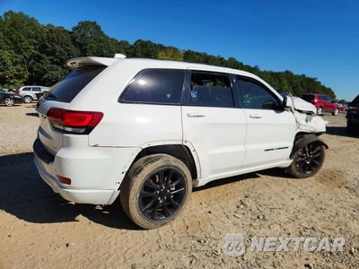 Trzecie zdjęcie samochodu z tyłu: 2021 JEEP GRAND CHEROKEE LAREDO VIN:1C4RJFAG8MC619307 - miniatura