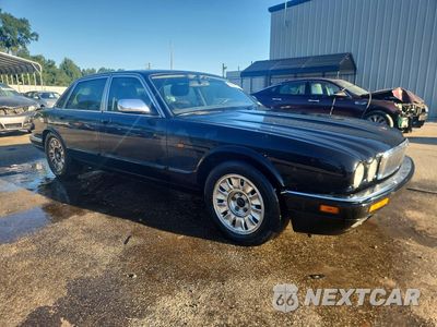 Czwarte zdjęcie samochodu z boku: 1995 JAGUAR XJ6 VIN:SAJHX1742SC726295 - miniatura