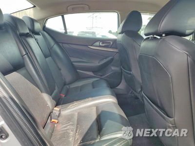 Zdjęcie 10 z 13 samochodu: 2018 NISSAN MAXIMA 3.5 SV VIN:1N4AA6AP8JC376516 - miniatura
