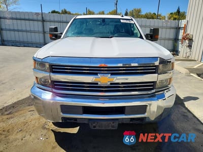 Piąte zdjęcie samochodu w środku: 2015 CHEVROLET SILVERADO K2500 HEAVY DUTY VIN:1GC2KUEG5FZ522742 - miniatura