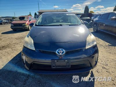 Piąte zdjęcie samochodu w środku: 2014 TOYOTA PRIUS TWO VIN:JTDKN3DU0E1753490 - miniatura