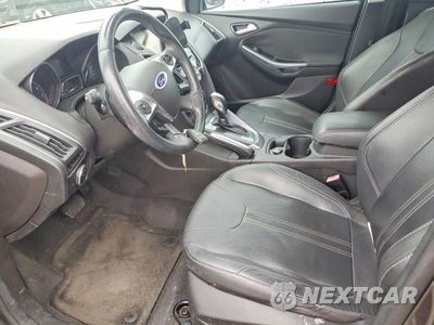 Zdjęcie 7 z 12 samochodu: 2012 FORD FOCUS TITANIUM VIN:1FAHP3N20CL362090 - miniatura