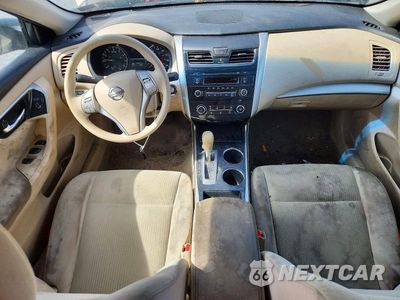 Zdjęcie 8 z 12 samochodu: 2014 NISSAN ALTIMA 2.5 S VIN:1N4AL3AP7EC201463 - miniatura