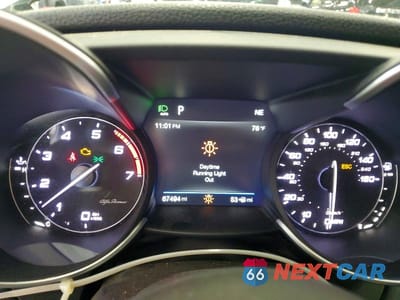 Zdjęcie 9 z 12 samochodu: 2018 ALFA ROMEO GIULIA Q4 VIN:ZARFAEDN6J7597664 - miniatura