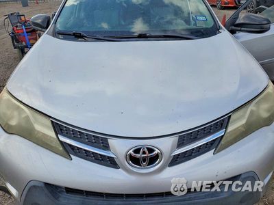 Zdjęcie 11 z 12 samochodu: 2013 TOYOTA RAV4 LE VIN:JTMZFREV6DD008083 - miniatura