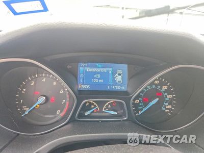 Zdjęcie 9 z 12 samochodu: 2014 FORD FOCUS SE VIN:1FADP3F25EL270571 - miniatura