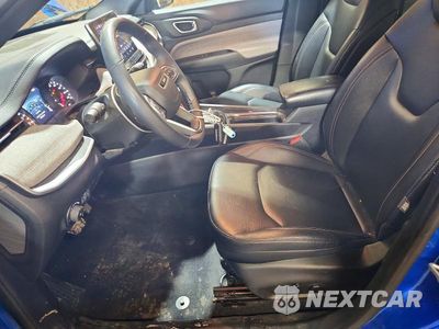 Zdjęcie 7 z 13 samochodu: 2024 JEEP COMPASS LATITUDE LUX VIN:3C4NJDFN2RT122226 - miniatura