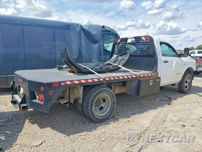 Trzecie zdjęcie samochodu z tyłu: 2022 RAM 3500 VIN:3C7WRSBL3NG154520 - miniatura