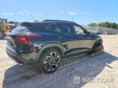 Trzecie zdjęcie samochodu z tyłu: 2024 CHEVROLET TRAX 2RS VIN:KL77LJE20RC076638 - miniatura
