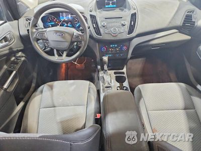 Zdjęcie 8 z 13 samochodu: 2017 FORD ESCAPE SE VIN:1FMCU9G95HUC96921 - miniatura