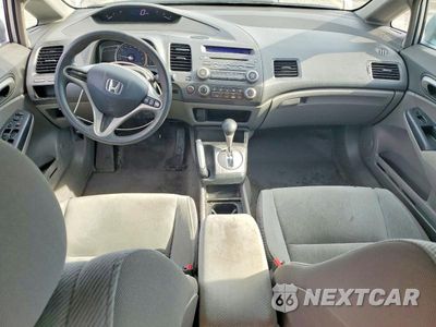 Zdjęcie 8 z 12 samochodu: 2010 HONDA CIVIC LX VIN:2HGFA1F54AH328973 - miniatura