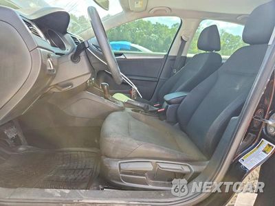 Zdjęcie 7 z 12 samochodu: 2015 VOLKSWAGEN JETTA SE VIN:3VWD17AJ9FM244604 - miniatura