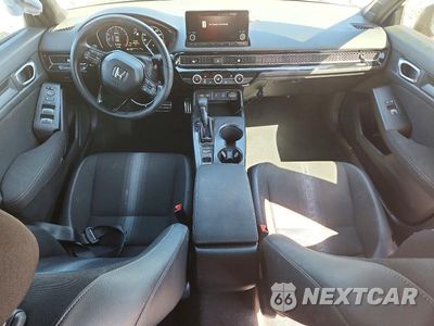 Zdjęcie 8 z 12 samochodu: 2025 HONDA CIVIC SPORT VIN:19XFL2H8XSE020886 - miniatura