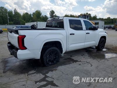 Trzecie zdjęcie samochodu z tyłu: 2026 TOYOTA TUNDRA SR VIN:5TFKB5DB2TX338636 - miniatura