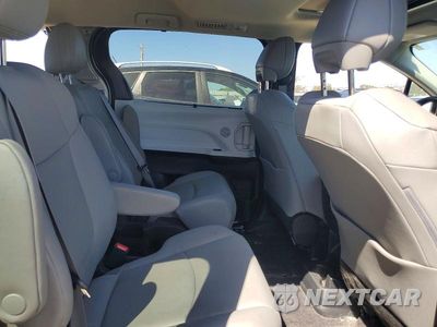 Zdjęcie 11 z 14 samochodu: 2025 TOYOTA SIENNA XLE 7-PASSENGER VIN:5TDYSKFCXSS190660 - miniatura