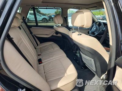 Zdjęcie 10 z 12 samochodu: 2011 BMW X5 XDRIVE35I VIN:5UXZV4C55BL738030 - miniatura