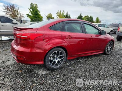 Trzecie zdjęcie samochodu z tyłu: 2015 FORD FOCUS SE VIN:1FADP3F2XFL369713 - miniatura