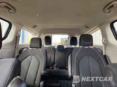 Zdjęcie 10 z 13 samochodu: 2022 CHRYSLER VOYAGER LX VIN:2C4RC1CG4NR105571 - miniatura
