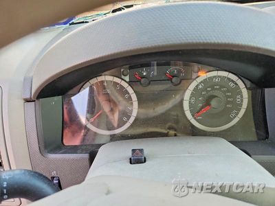 Zdjęcie 9 z 13 samochodu: 2011 FORD ESCAPE XLS VIN:1FMCU0C71BKA92457 - miniatura