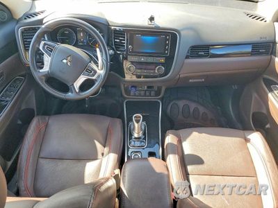 Zdjęcie 8 z 13 samochodu: 2018 MITSUBISHI OUTLANDER SE VIN:JA4J24A58JZ053178 - miniatura