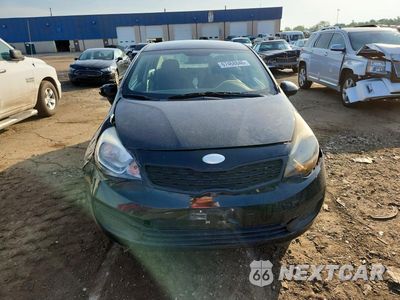 Piąte zdjęcie samochodu w środku: 2013 KIA RIO LX VIN:KNADM4A3XD6311313 - miniatura