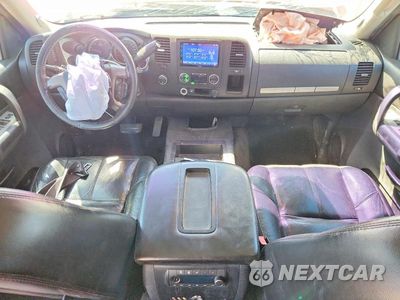 Zdjęcie 8 z 13 samochodu: 2009 CHEVROLET SILVERADO K1500 LT VIN:3GCEK233X9G281945 - miniatura