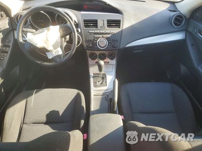 Zdjęcie 8 z 12 samochodu: 2011 MAZDA 3 I VIN:JM1BL1VG8B1395604 - miniatura