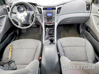 Zdjęcie 8 z 12 samochodu: 2011 HYUNDAI SONATA GLS VIN:5NPEB4AC2BH044524 - miniatura