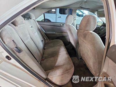 Zdjęcie 10 z 12 samochodu: 2002 TOYOTA CAMRY LE VIN:4T1BE32K02U078070 - miniatura