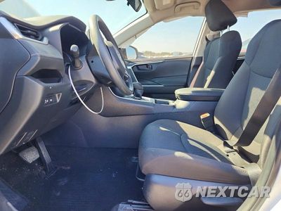 Zdjęcie 7 z 14 samochodu: 2025 TOYOTA RAV4 LE VIN:JTMMWRFV6SD333161 - miniatura