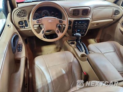 Zdjęcie 8 z 12 samochodu: 2002 CHEVROLET TRAILBLAZER VIN:1GNDT13S722340319 - miniatura