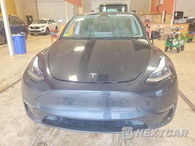 Piąte zdjęcie samochodu w środku: 2024 TESLA MODEL Y VIN:7SAYGDED0RF003208 - miniatura