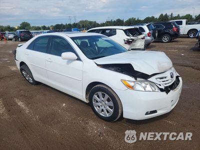 Czwarte zdjęcie samochodu z boku: 2007 TOYOTA CAMRY XLE VIN:4T1BE46KX7U586781 - miniatura