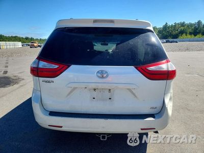 Zdjęcie 6 z 14 samochodu: 2016 TOYOTA SIENNA XLE 8-PASSENGER VIN:5TDYK3DC2GS752731 - miniatura
