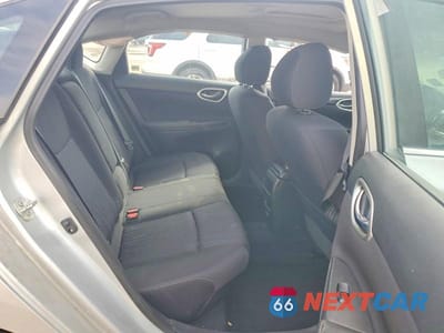 Zdjęcie 10 z 12 samochodu: 2019 NISSAN SENTRA SV VIN:3N1AB7AP9KY211891 - miniatura