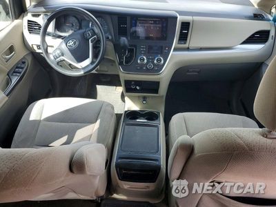Zdjęcie 8 z 13 samochodu: 2015 TOYOTA SIENNA LE VIN:5TDJK3DC7FS126172 - miniatura