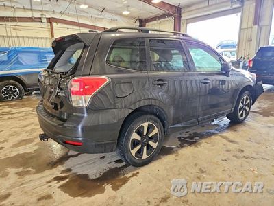 Trzecie zdjęcie samochodu z tyłu: 2017 SUBARU FORESTER 2.5I PREMIUM VIN:JF2SJAEC3HH407002 - miniatura