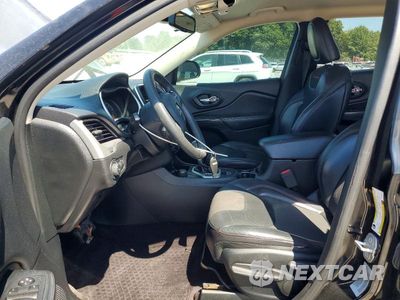 Zdjęcie 7 z 13 samochodu: 2017 JEEP CHEROKEE TRAILHAWK VIN:1C4PJMBS8HW544529 - miniatura